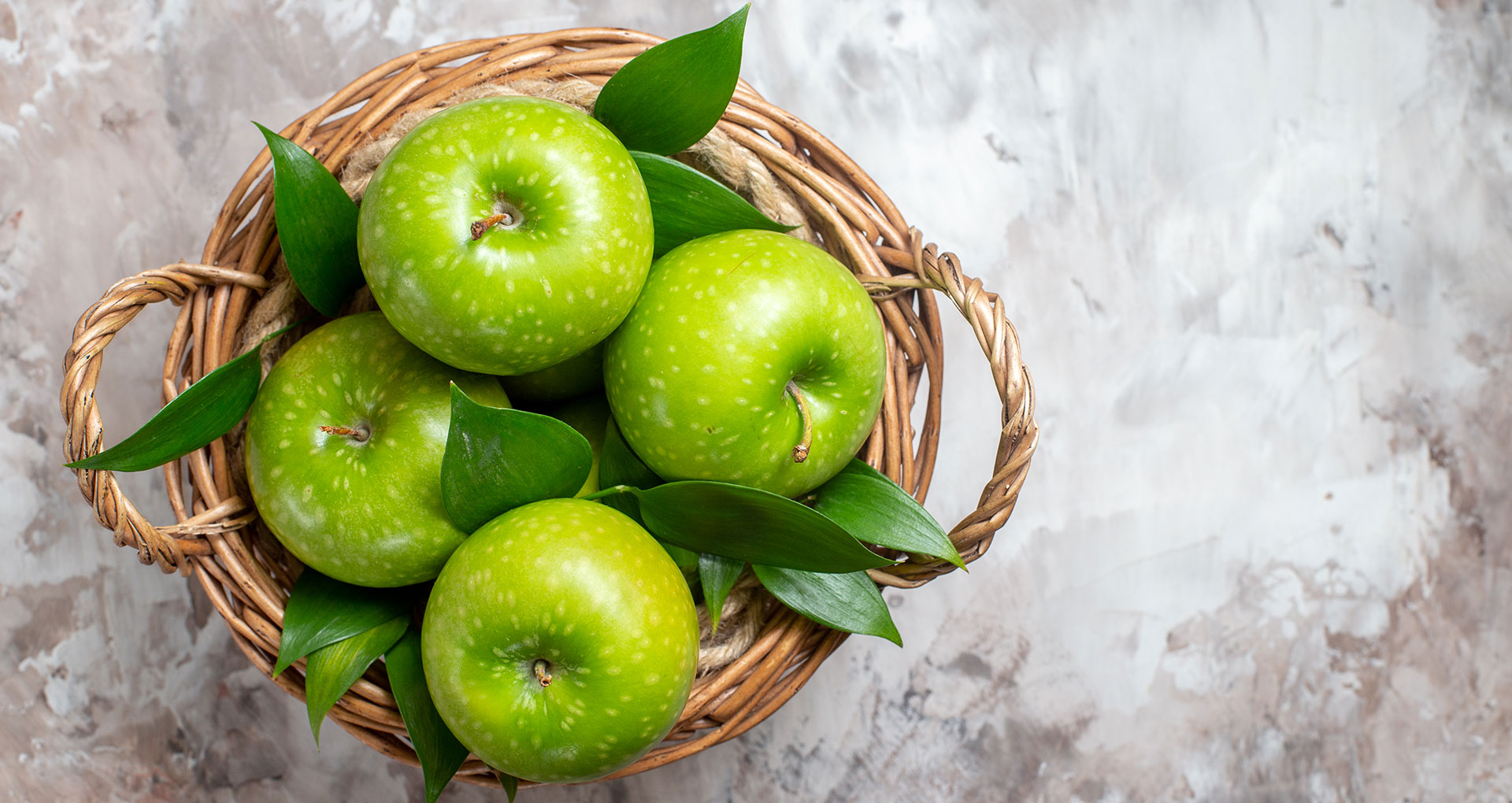The Positive Effect of Apples on the Organism